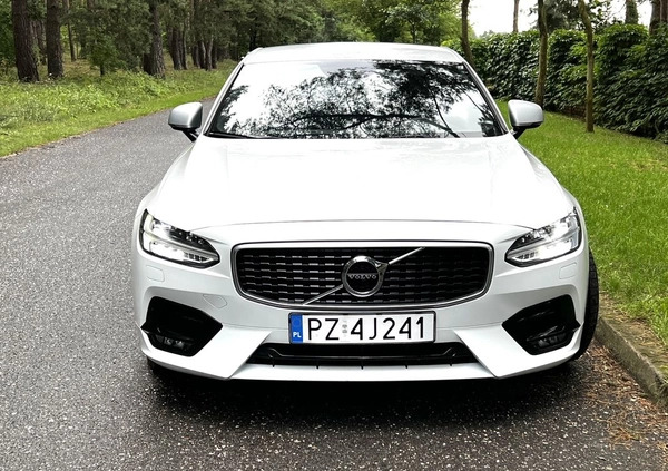 Volvo S90 cena 99999 przebieg: 170000, rok produkcji 2017 z Poznań małe 211